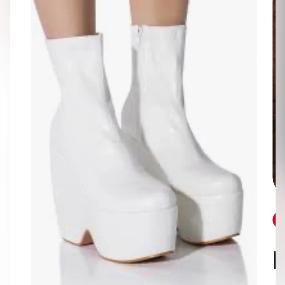 Azalea Wang Lovely White Platform Stretch Sock Vegan Bootie Size 8 - Picture 1 of 15